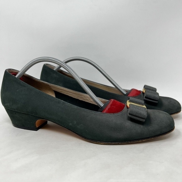 Salvatore Ferragamo vintage dark green Leather Bow Ribbon Accent 9 AA - Picture 1 of 13